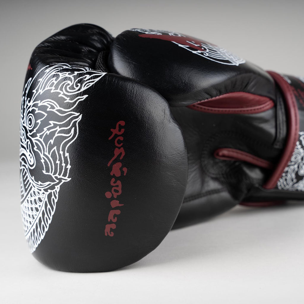 8 weapons handschuhe 8 WEAPONS Boxhandschuhe, Sak Yant Naga, schwarz-braun – 8 WEAPONS Fightgear  Shop