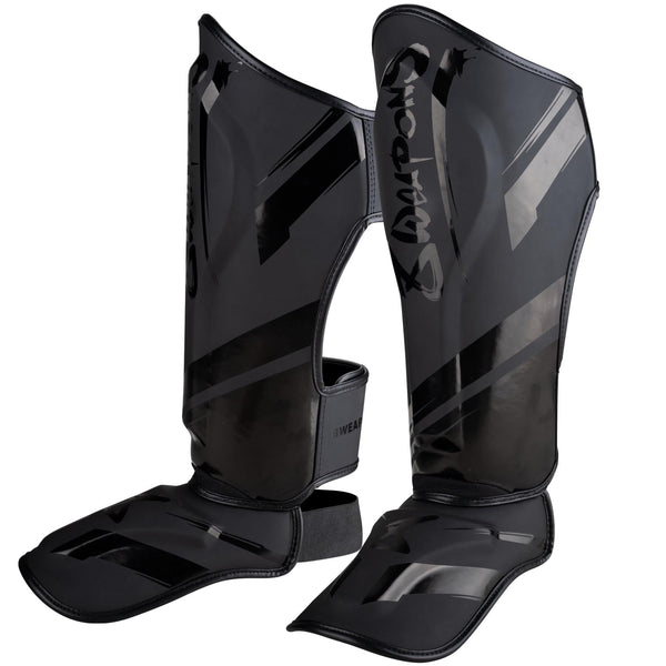 8 WEAPONS Schienbeinschoner, Shift, schwarz-matt
